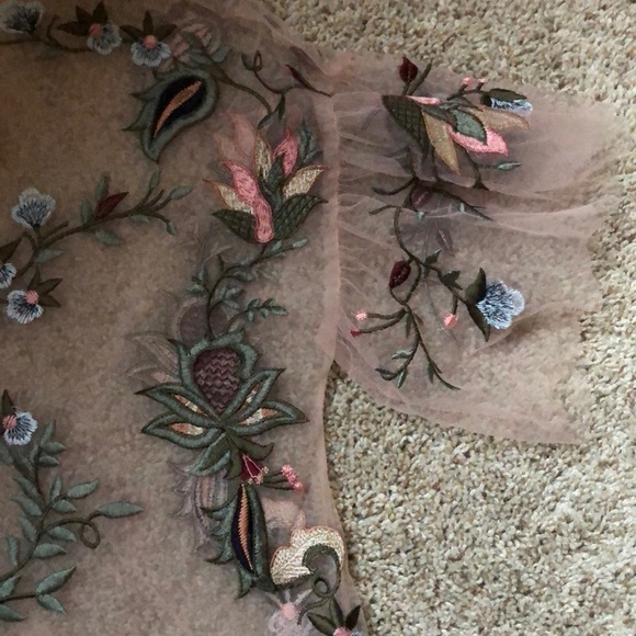 Zara top - Picture 2 of 3